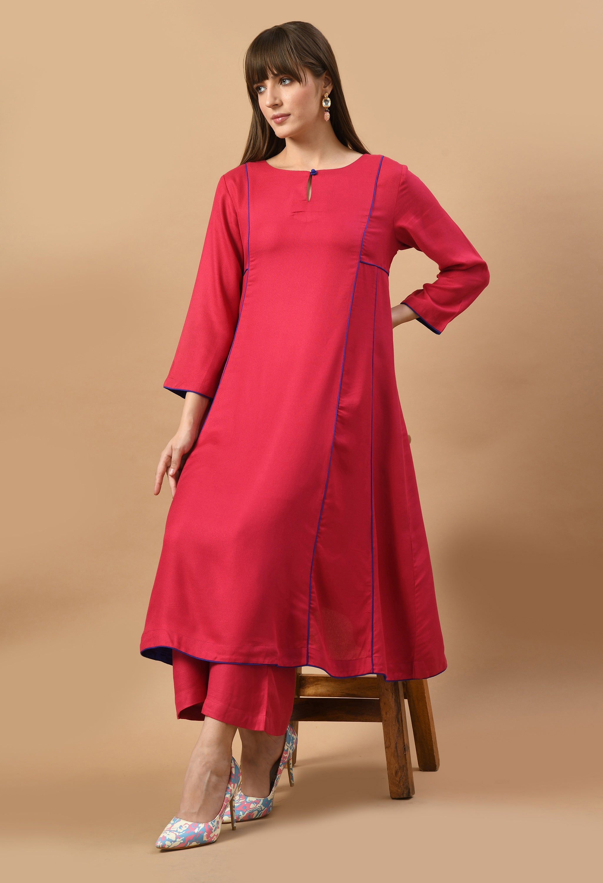 gulabi-rang-pnel-kurta-set